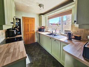 Photo 8- click for photo gallery